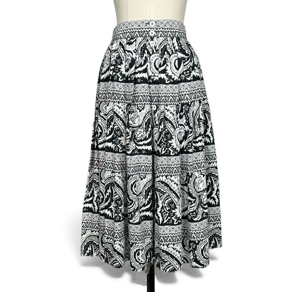 Liz Claiborne Black & White Paisley A-Line Pleated Midi Skirt
